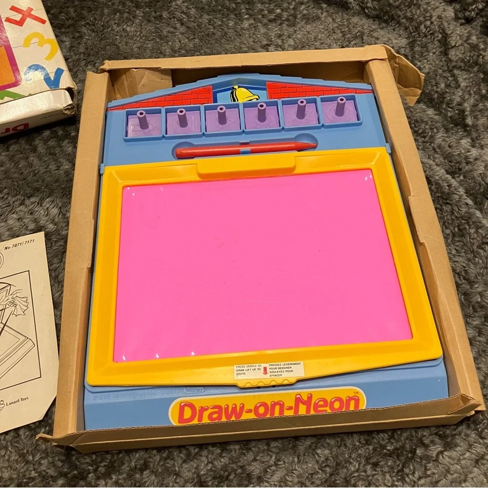 VTG‎ 1991 Lanard Toys Draw-on-Neon Fluorescent Drawing Slate Collectible